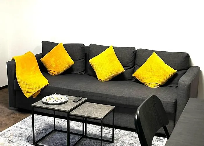 Apartment Zentrales Mit Balkon